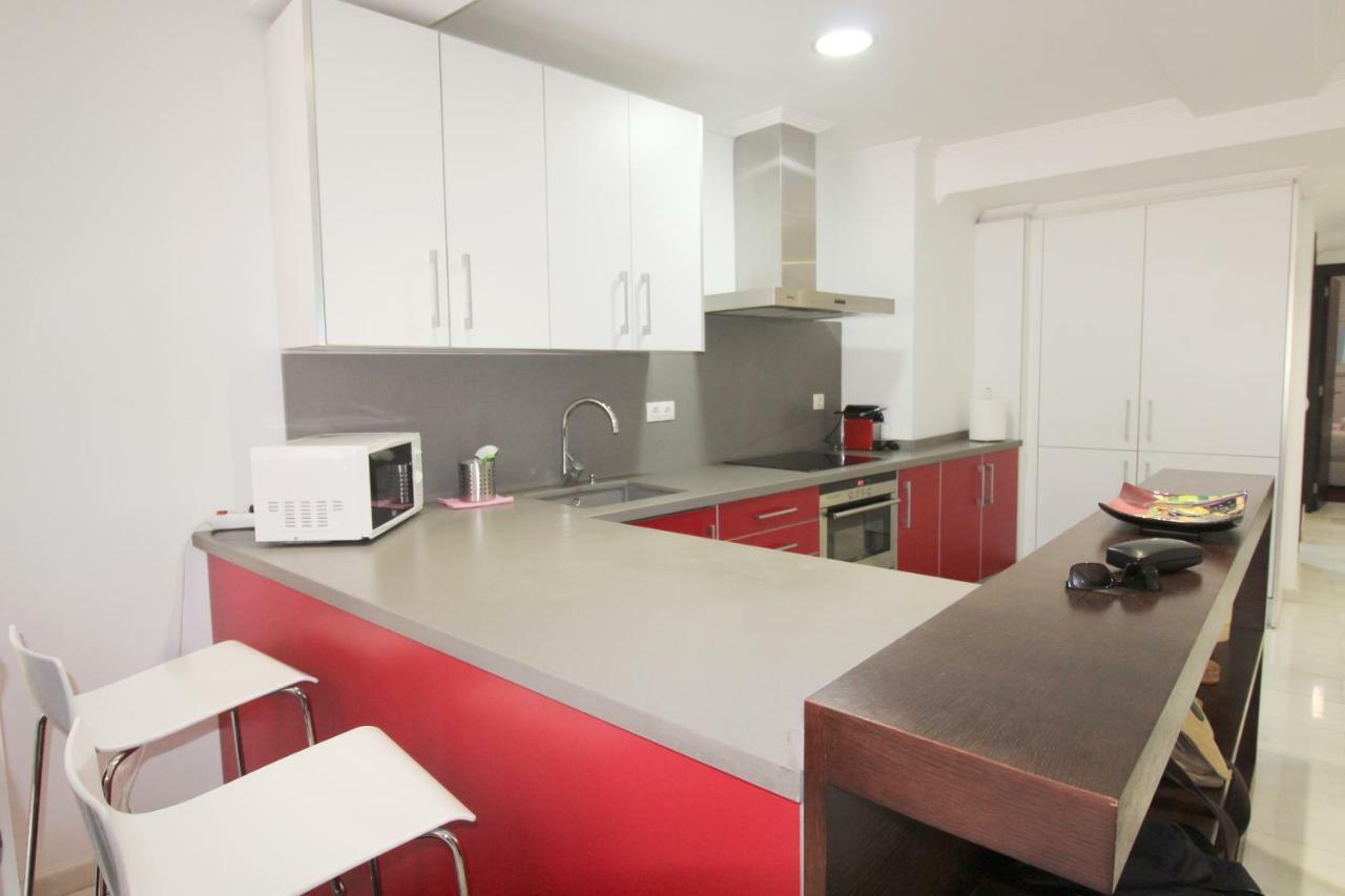 Precioso Apartamento Al Lado De Las Torres De Serrano Walencja Zewnętrze zdjęcie