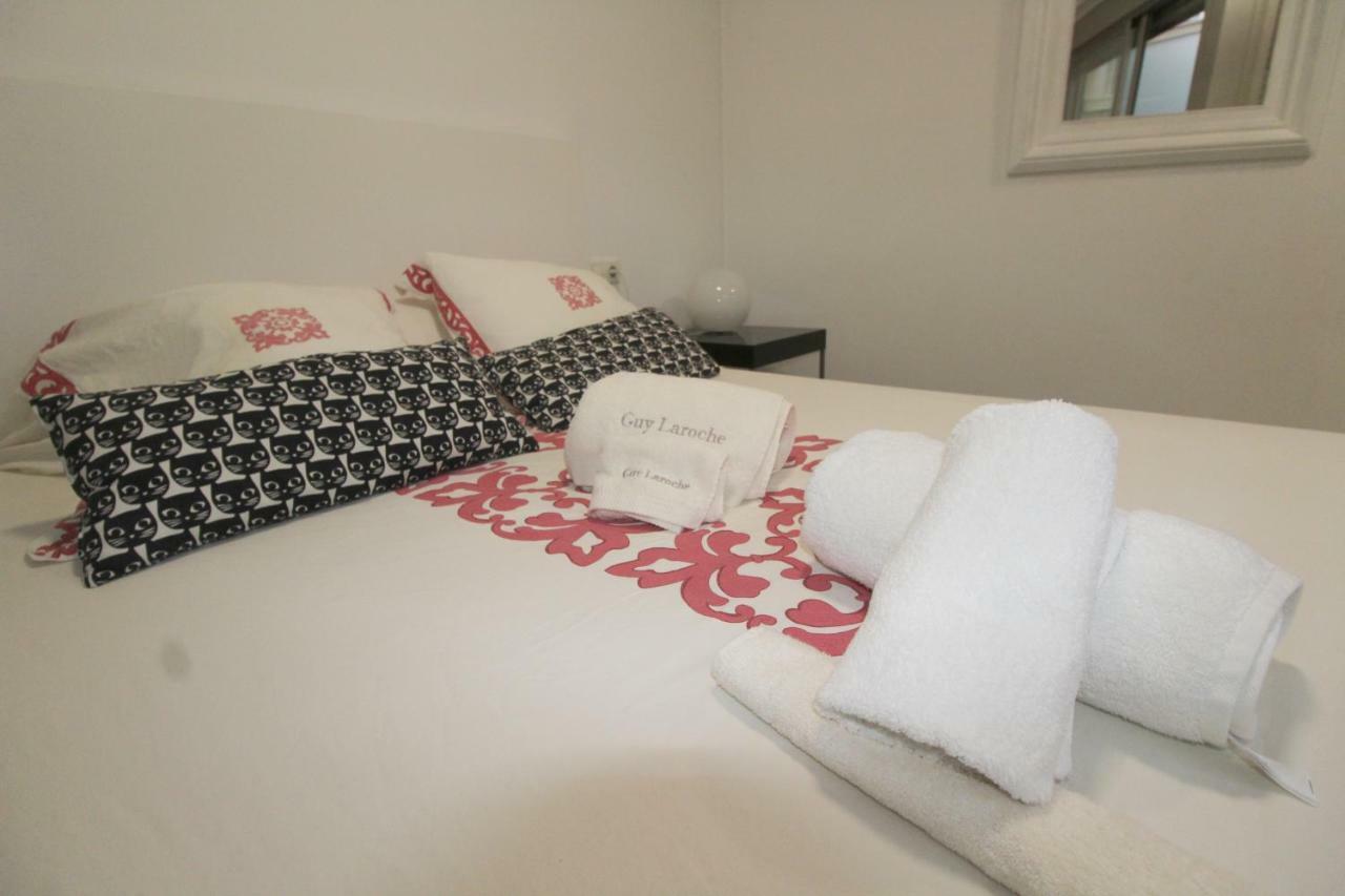 Precioso Apartamento Al Lado De Las Torres De Serrano Walencja Zewnętrze zdjęcie
